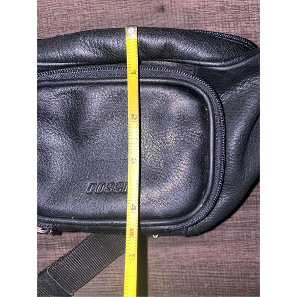 FOSSIL vintage black leather fanny pack waist bag RARE - Picture 15 of 16